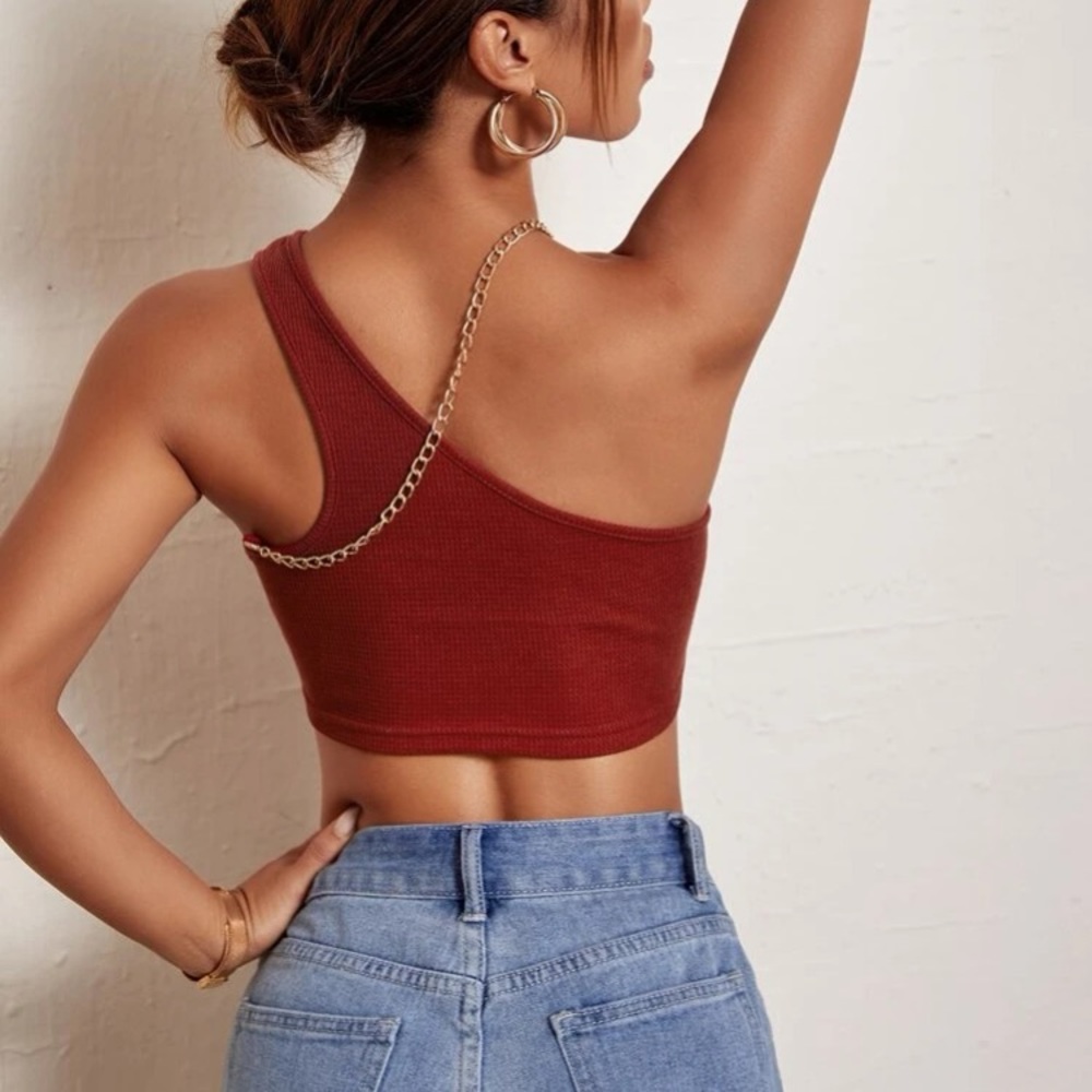 Gold Chain Cropped Top - Picture 2 of 2